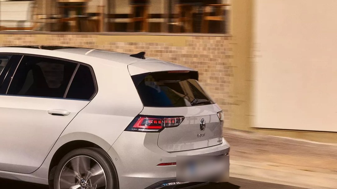Volkswagen Golf rear three-quarter view